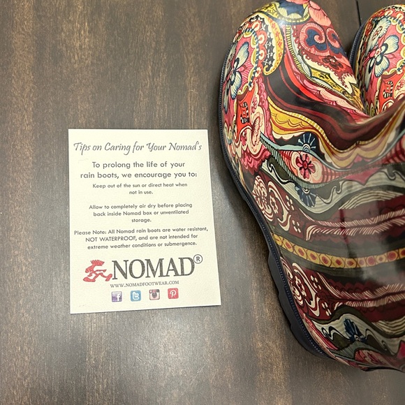 Nomad Multicolor Paisley Rain Boots - Picture 9 of 9